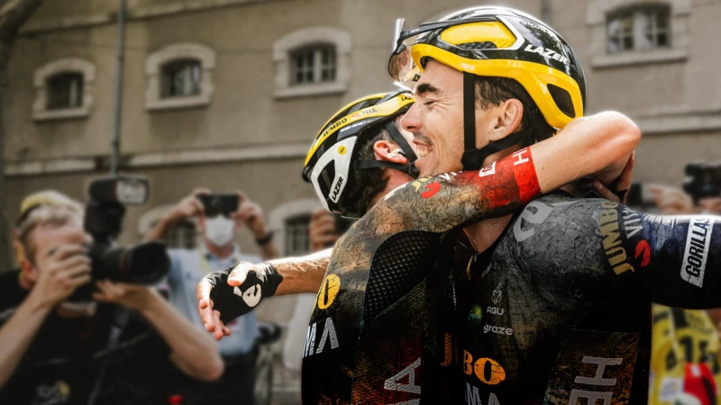 Tour De France: Trên Từng Dặm Đường (Phần 1) - Tour de France: Unchained (Season 1)
